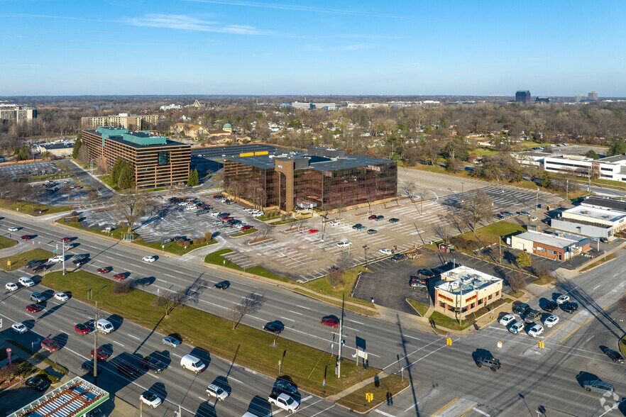 More Photos Of 25200 Telegraph Rd, Southfield Office For Lease
