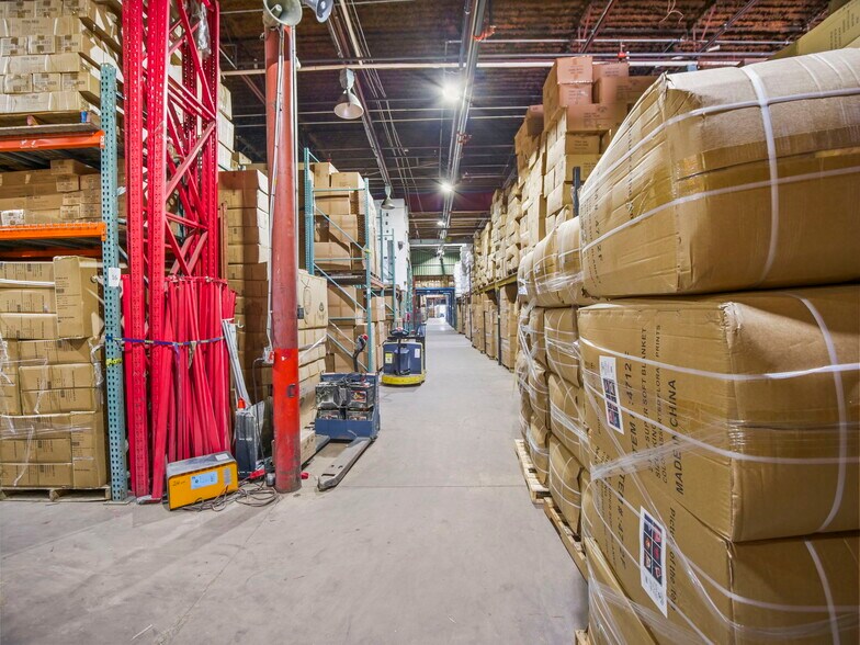 More Photos Of 1434-1440 County Rd 565, Sussex Manufacturing For Sale