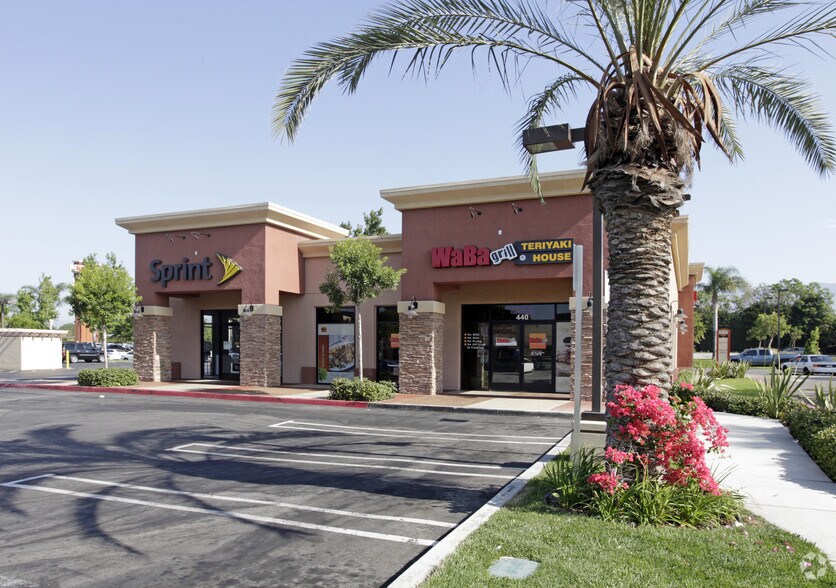 Primary Photo Of 440-442 S Auto Center Dr, Claremont General Retail For Lease