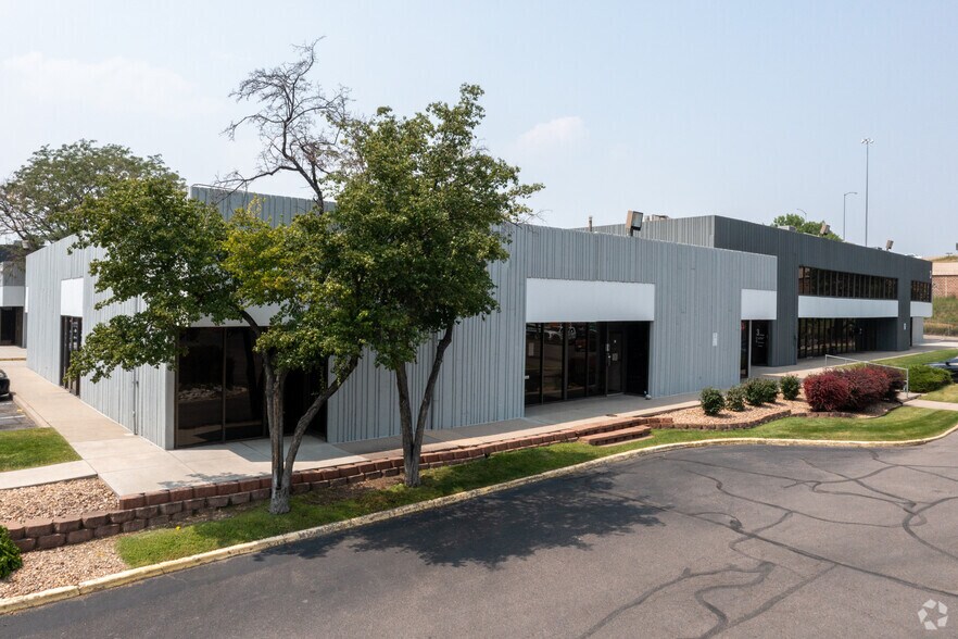 Primary Photo Of 7100 N Broadway St, Denver Research And Development For Lease