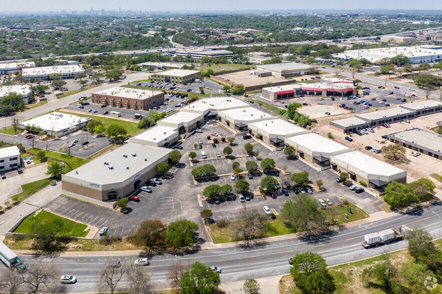 More Photos Of 1601 Rutherford Ln, Austin Warehouse For Lease
