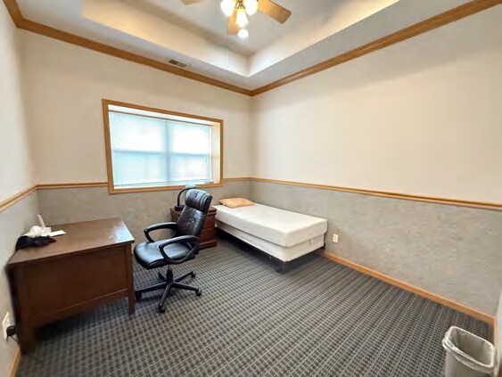More Photos Of 245 Clarmar Dr, Sun Prairie Flex For Sale
