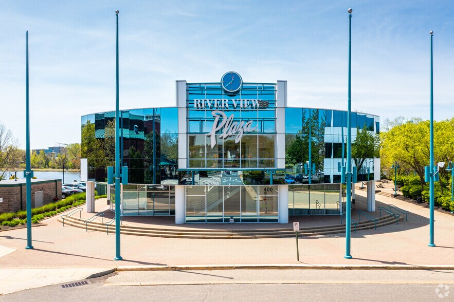 More Photos Of 400 Riverview Plz, Trenton Office For Lease