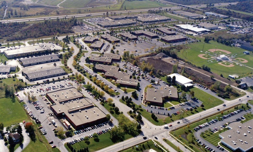 More Photos Of 75 Earhart Dr, Amherst Unknown For Lease