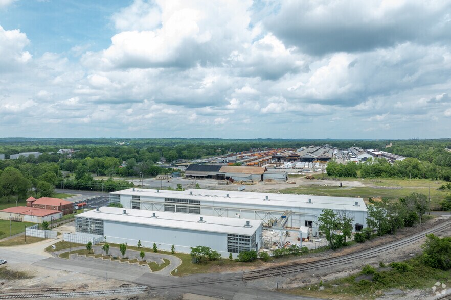 More Photos Of 301 21st St N, Bessemer Manufacturing For Sale