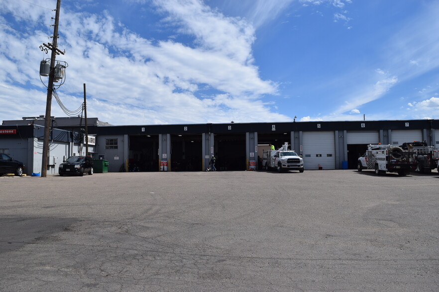 Primary Photo Of 1207 S Platte River Dr, Denver Warehouse For Lease