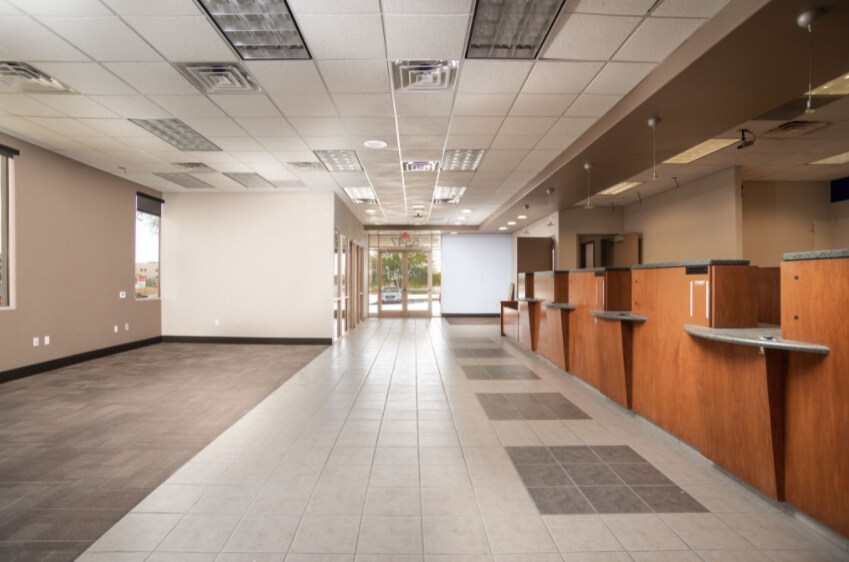 More Photos Of 5547 S Rainbow Blvd, Las Vegas Bank For Sale