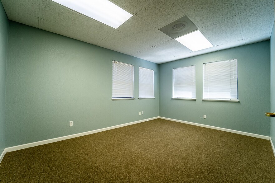 More Photos Of 1215 Plumas St, Yuba City Medical For Sale