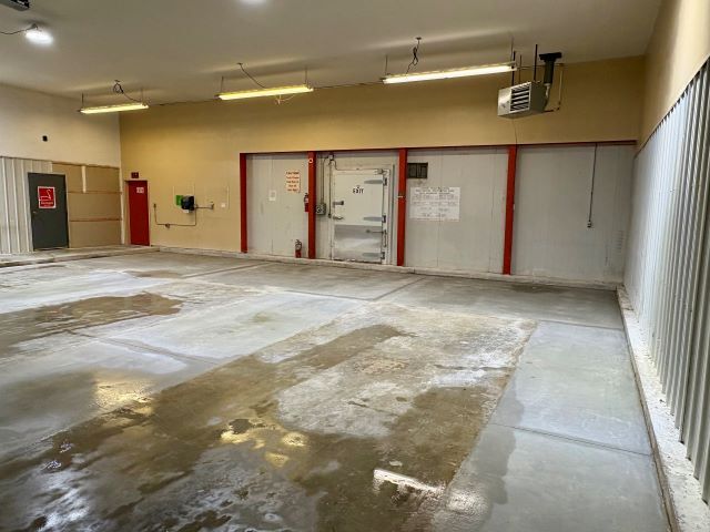 More Photos Of 7062 US Highway 31, Grawn Refrigeration Cold Storage For Lease