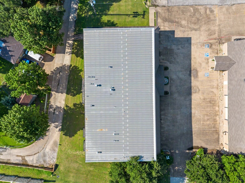 More Photos Of 2111 Skyline Dr, Mesquite Religious Facility For Sale
