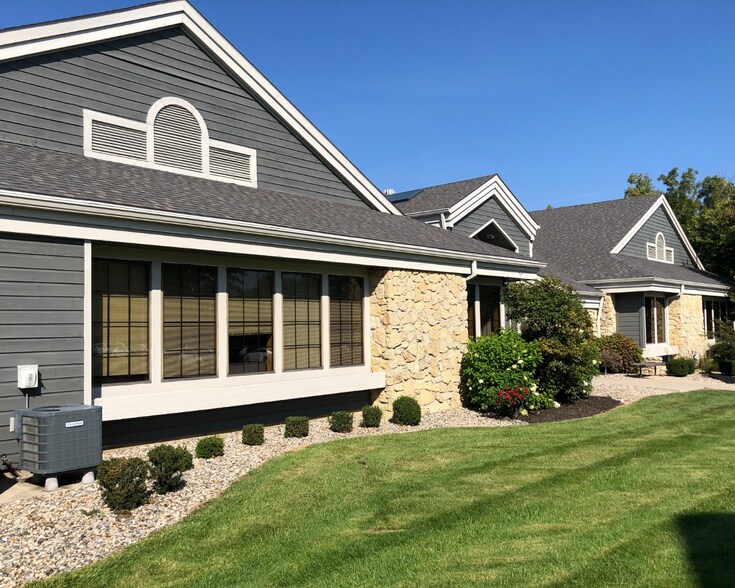 More Photos Of 409 E Cook Rd, Fort Wayne Office For Lease
