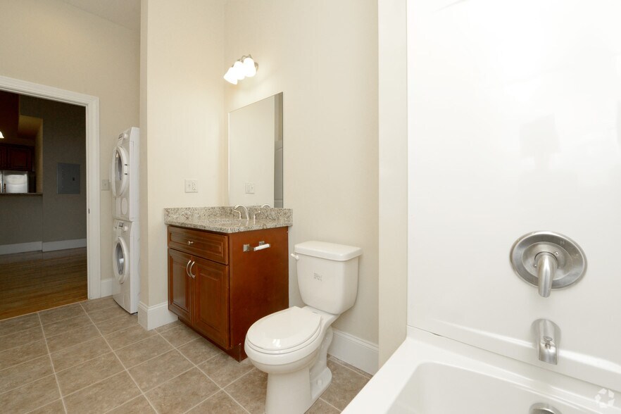 More Photos Of 12 Eagle St, Providence Apartments For Lease