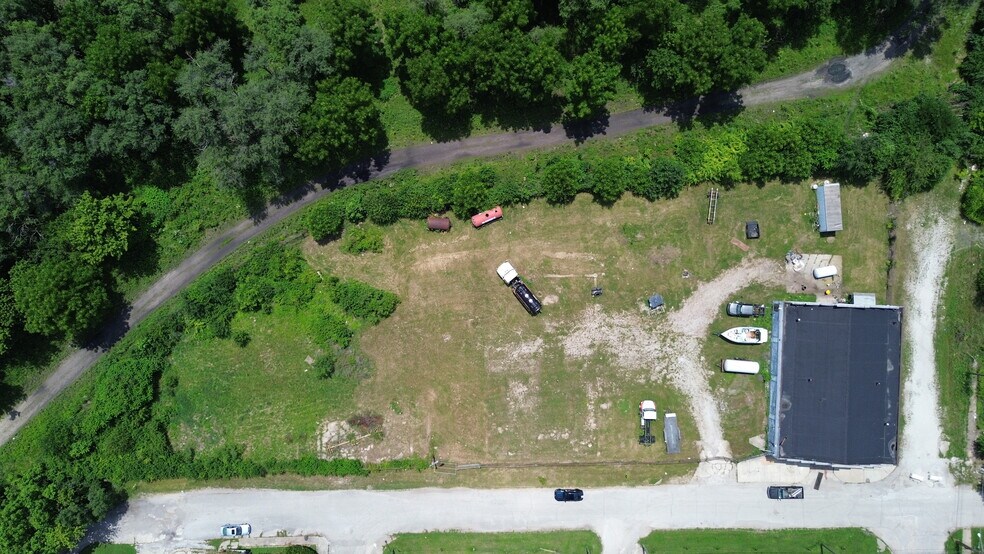 More Photos Of 3301 Moore Ave, Indianapolis Land For Lease