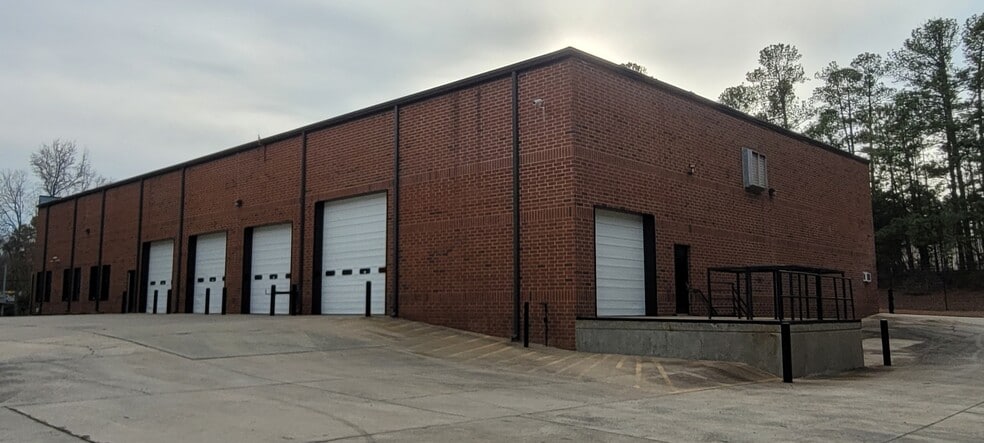 More Photos Of 111 First Flight Ln, Morrisville Service For Lease