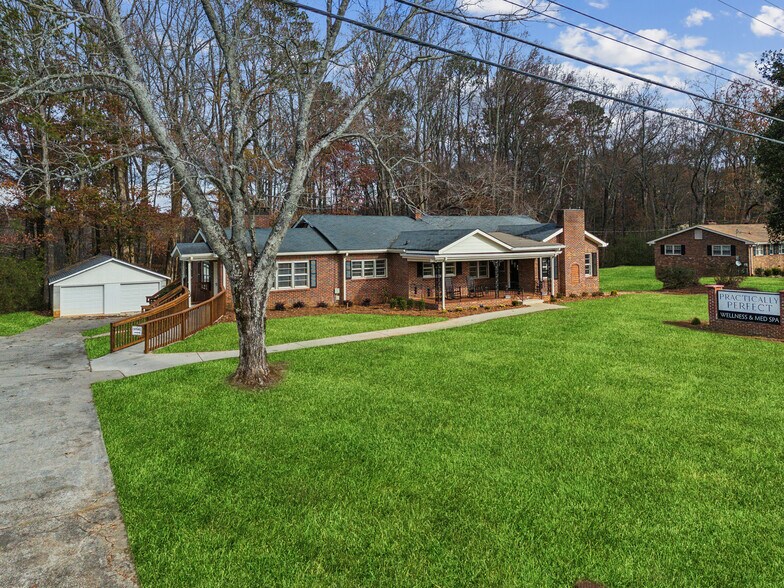 More Photos Of 5615 Cumming Hwy, Canton General Retail For Sale