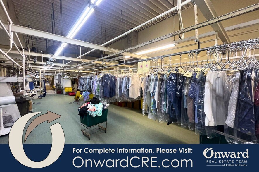 More Photos Of 114 E Elm St, Hillsboro Office For Sale