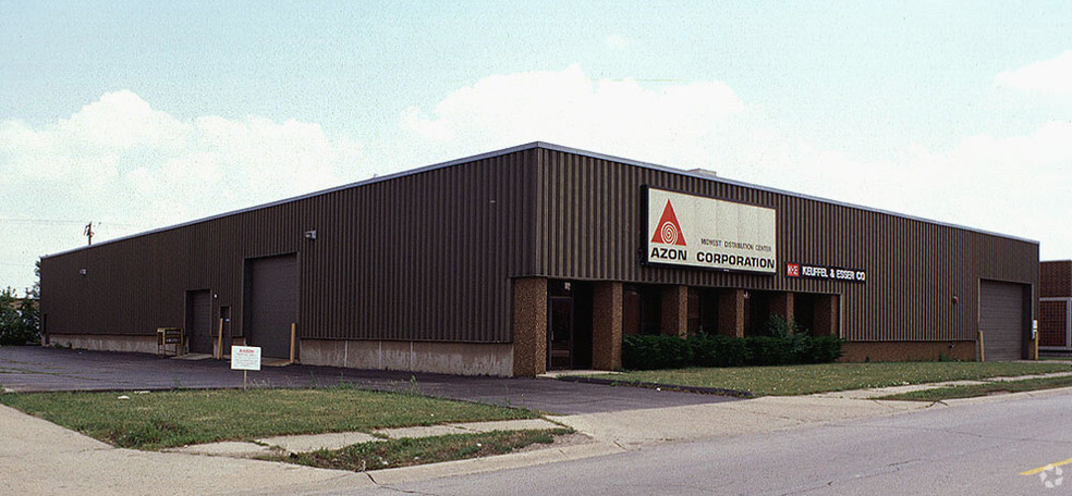 Primary Photo Of 471 Lively Blvd, Elk Grove Village Manufacturing For Lease