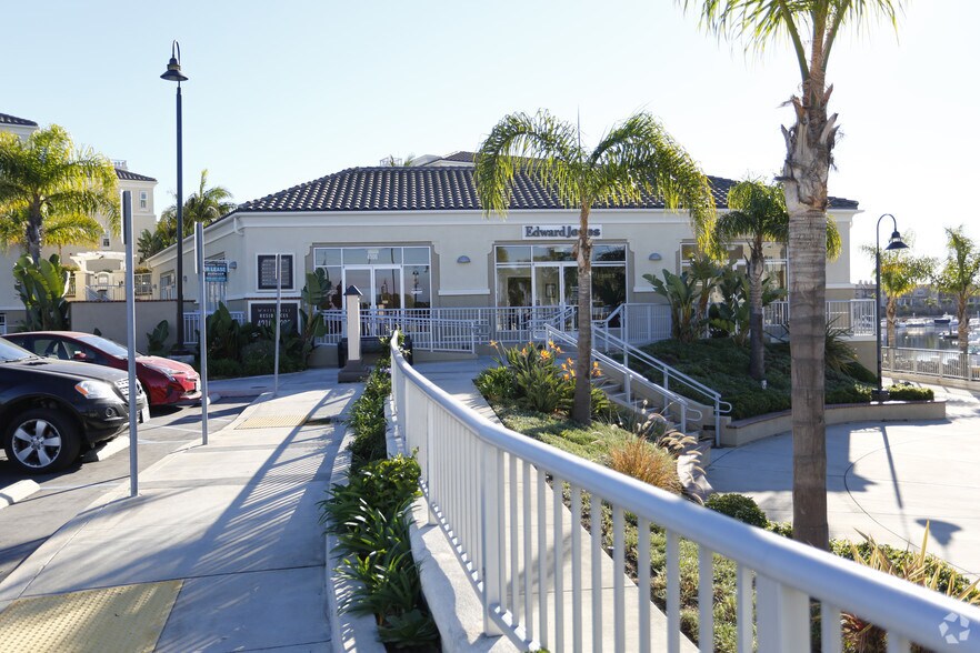 More Photos Of 4300 Tradewinds Dr, Oxnard Unknown For Lease