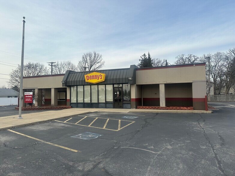 Primary Photo Of 1050 Mount Vernon Ave, Marion Restaurant For Sale