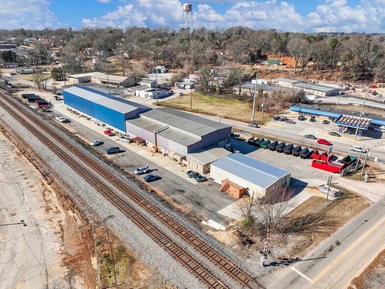 More Photos Of 1205 Industrial Blvd, Gainesville Warehouse For Sale