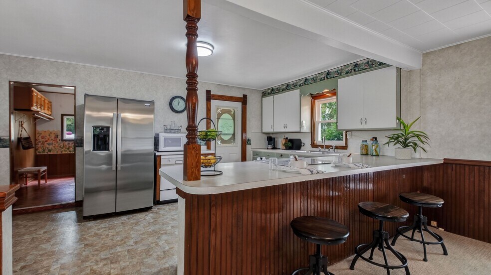 More Photos Of N8481 Kleba Rd, Hixton Flex For Sale