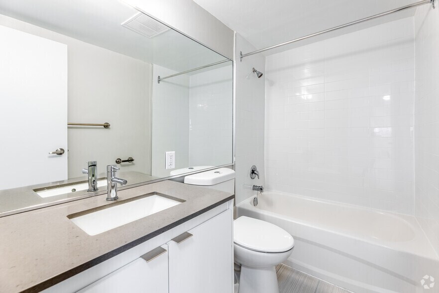 More Photos Of 25 Rambler Dr, Brampton Apartments For Sale