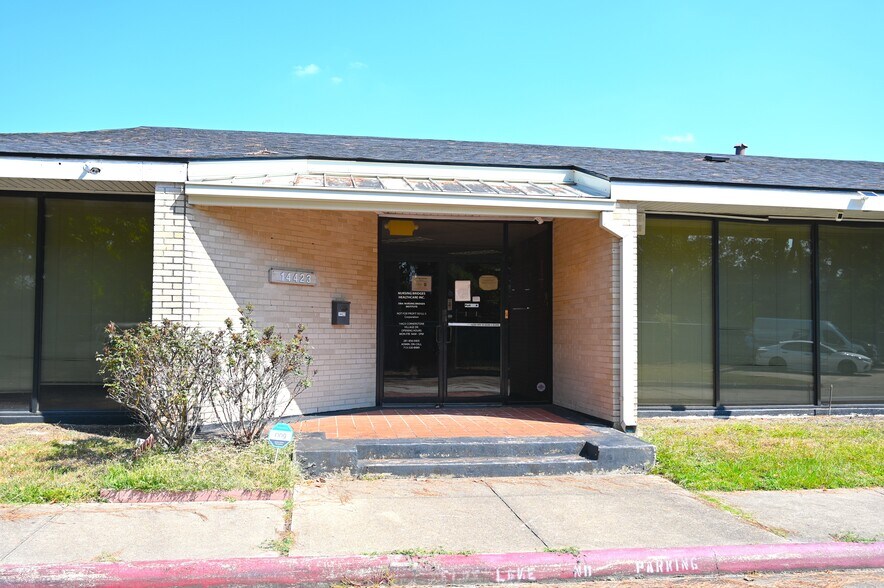 More Photos Of 14423 Cornerstone Village Dr, Houston Medical For Sale