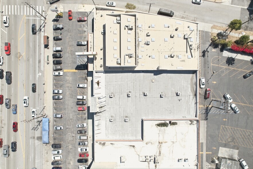 More Photos Of 6949 La Tijera Blvd, Los Angeles General Retail For Lease