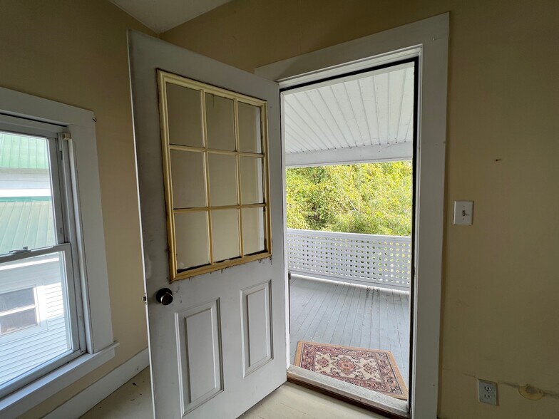 More Photos Of 75 Montcalm St, Ticonderoga Office Residential For Sale