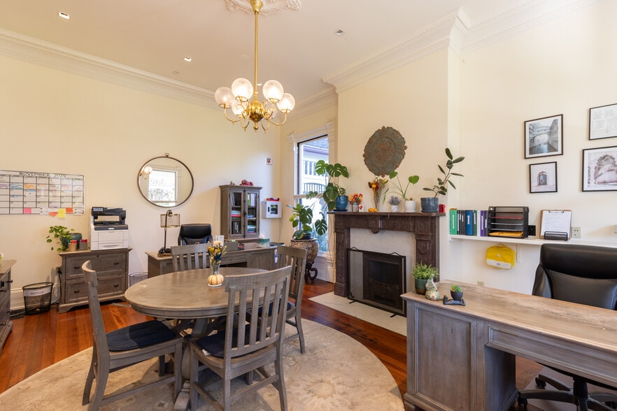 More Photos Of 423 Seminary St, Napa Specialty For Sale