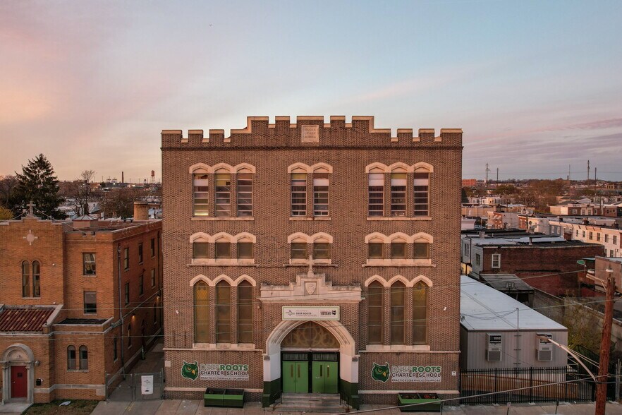 Primary Photo Of 3568 Frankford St, Philadelphia Schools For Sale