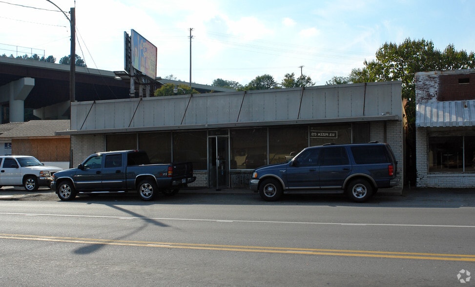 More Photos Of 3321 Pike Ave, North Little Rock Storefront For Sale