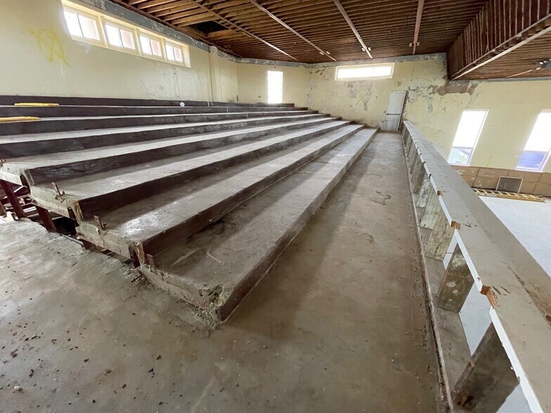 More Photos Of 2400 Delachaise St, New Orleans Specialty For Sale