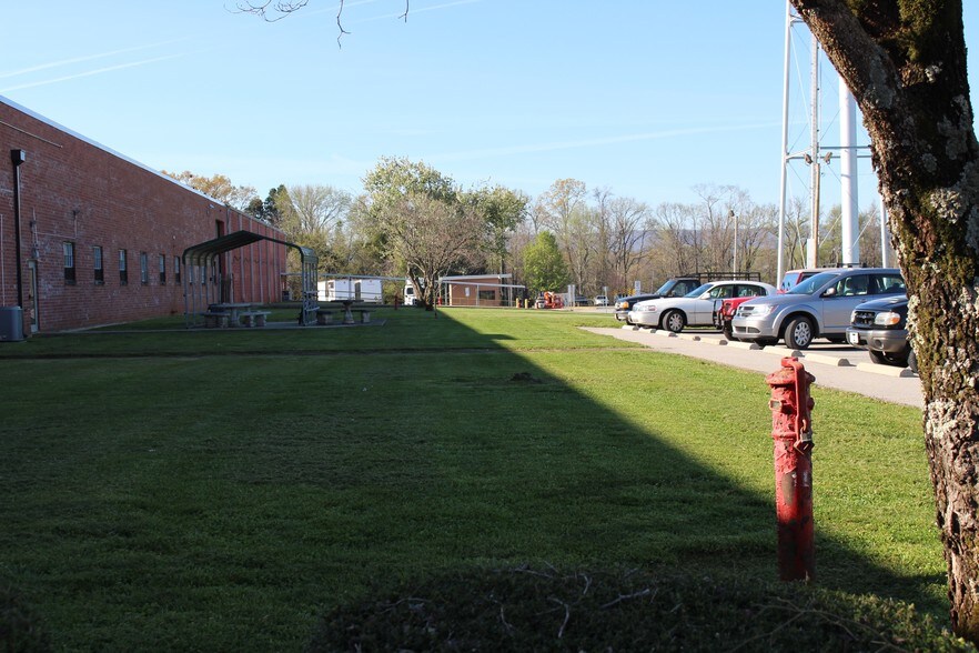 More Photos Of 4130 Cowan Hwy, Winchester Warehouse For Lease