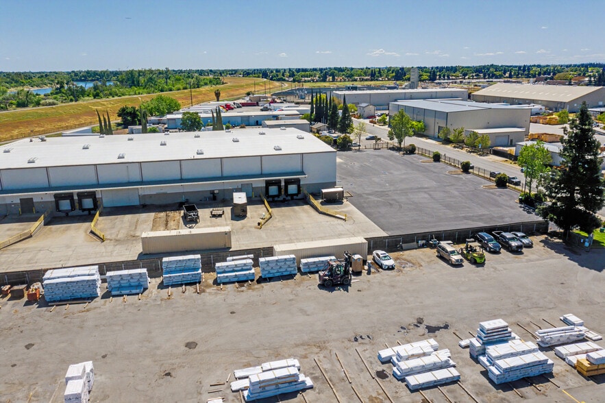 More Photos Of 1200 Putman Ave, Yuba City Warehouse For Lease