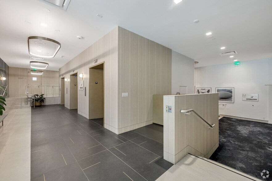 More Photos Of 10921 Wilshire Blvd, Los Angeles Medical For Lease