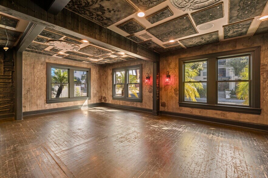 More Photos Of , Tampa General Retail For Sale