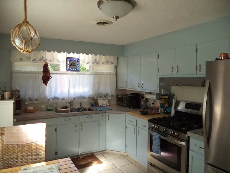More Photos Of 1391 Hooksett Rd, Hooksett Restaurant For Sale
