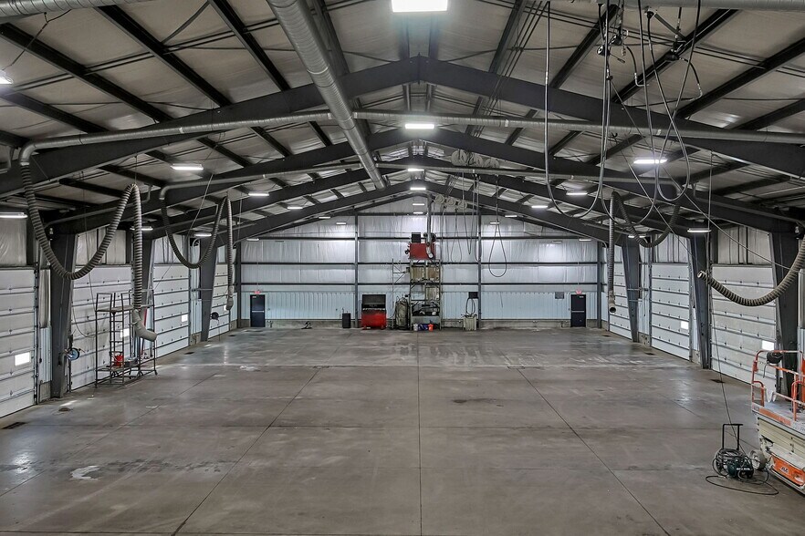 More Photos Of 10640 Lancaster Rd, Hebron Unknown For Lease