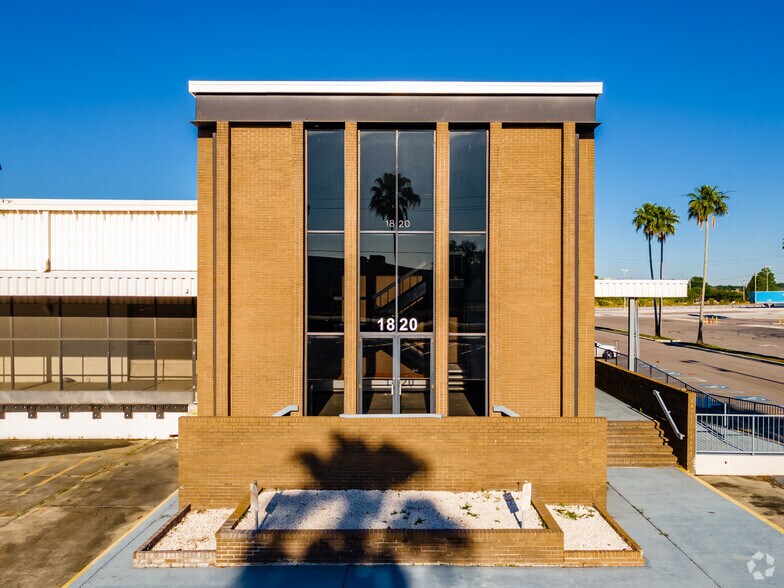 More Photos Of 1820 Massaro Blvd, Tampa Warehouse For Lease