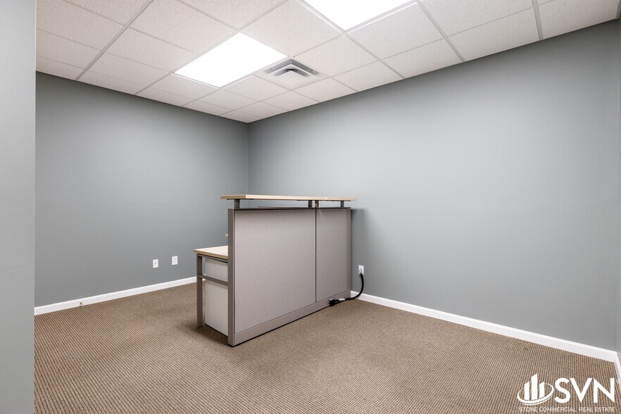 More Photos Of 1031 Wellington Way, Lexington Medical For Sale