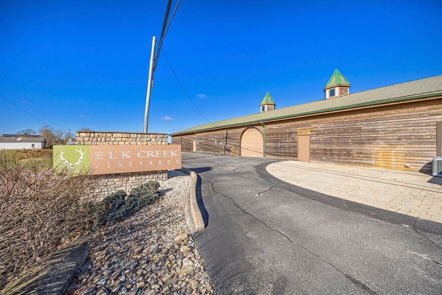 More Photos Of 150 Highway 330, Owenton Winery Vineyard For Sale