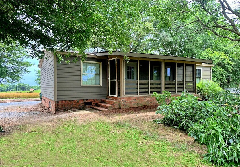 More Photos Of , Marshville Unknown For Sale