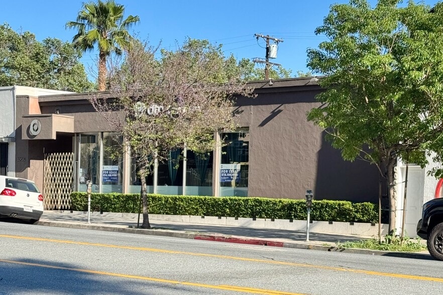 More Photos Of 3206 Los Feliz Blvd, Los Angeles Medical For Lease