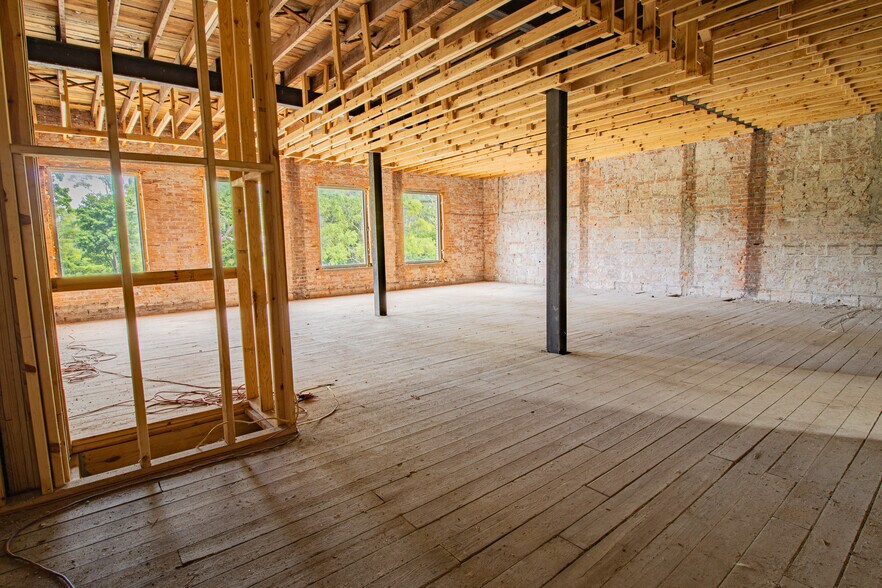 More Photos Of 5961 14th St, Detroit General Retail For Sale