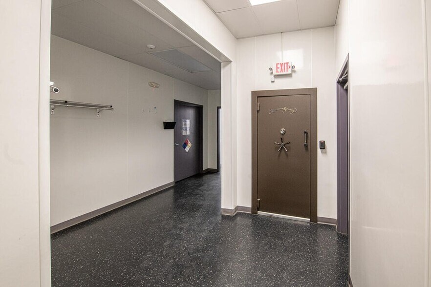 More Photos Of 1105 Constitution Dr, Trinidad Food Processing For Lease