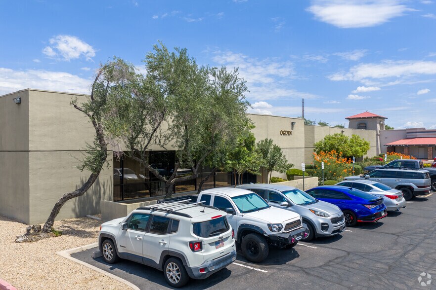 More Photos Of 1901 E University Dr, Mesa Office For Sale