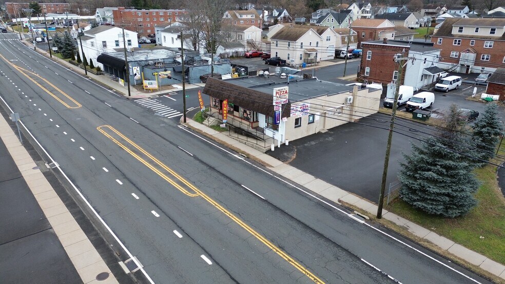 More Photos Of 178-182 Pine St, Bristol Restaurant For Sale