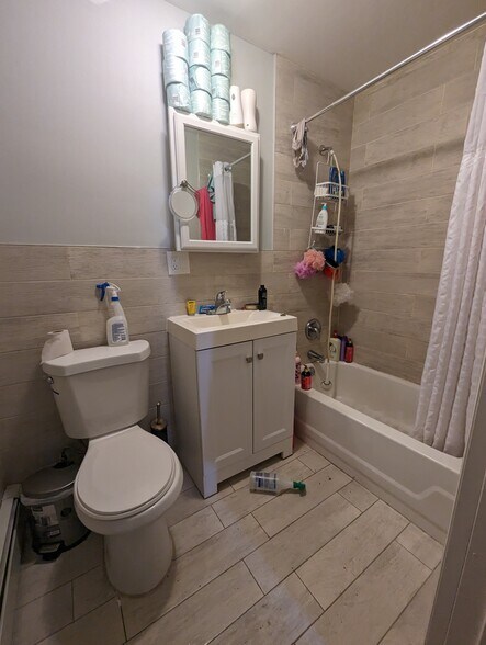 More Photos Of 286 MARTIN LUTHER KING JR Dr, Jersey City Storefront Retail Residential For Sale