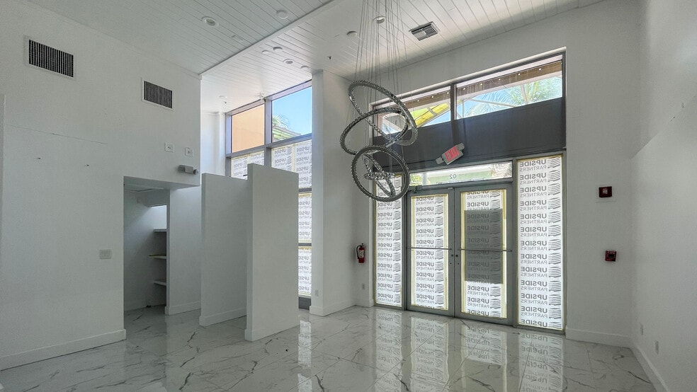 More Photos Of 1451 Ocean Dr, Miami Beach Apartments For Sale